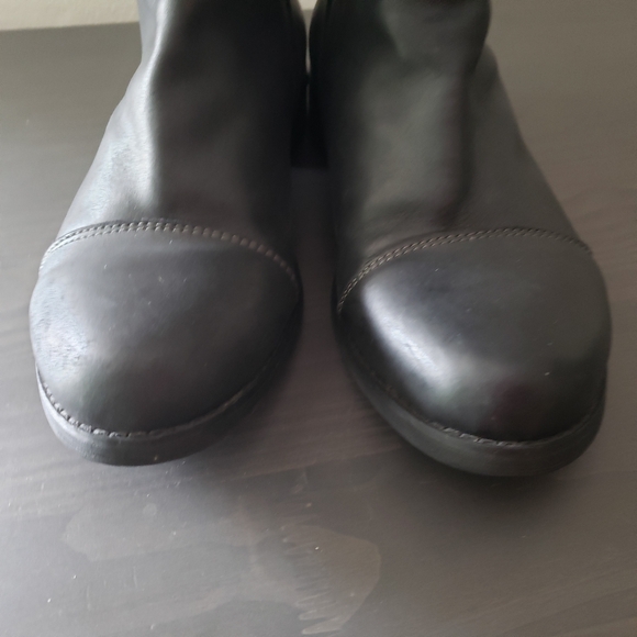 Hugo Back Leather Womens Riding Boots Size 9